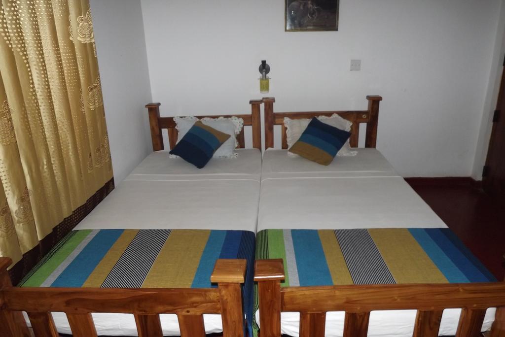 Heritage Walawa Resort Udawalawe Bagian luar foto