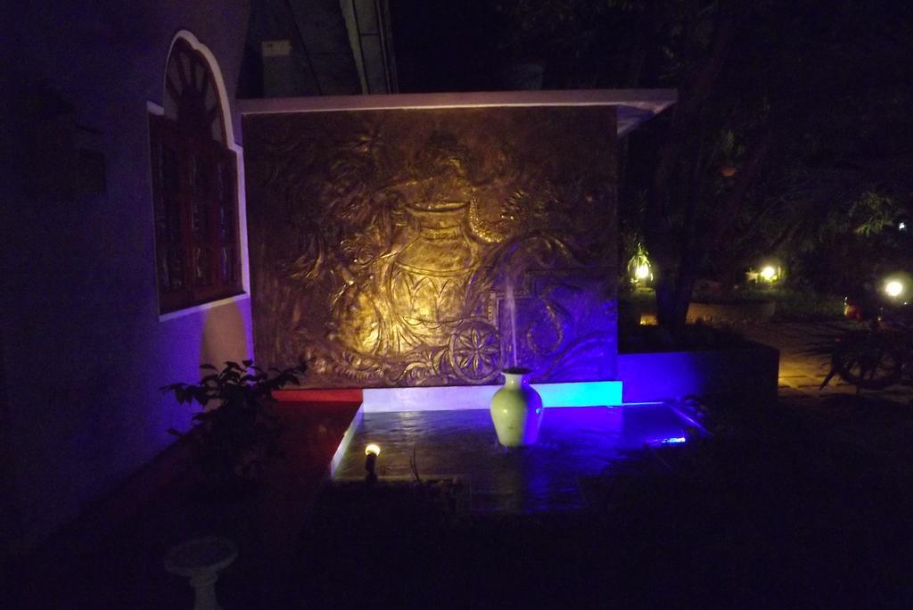 Heritage Walawa Resort Udawalawe Bagian luar foto