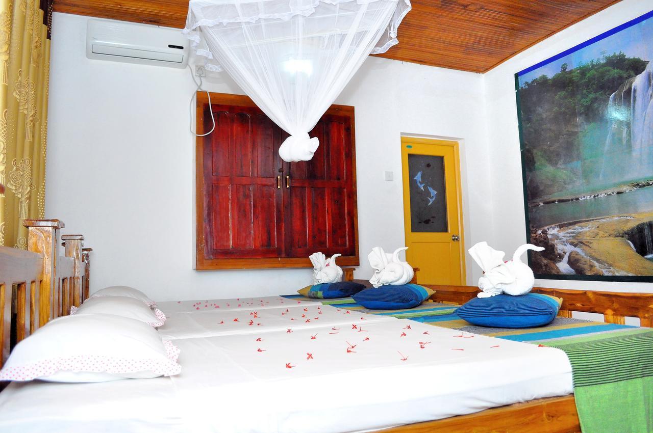 Heritage Walawa Resort Udawalawe Bagian luar foto