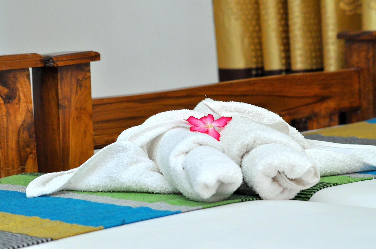Heritage Walawa Resort Udawalawe Bagian luar foto